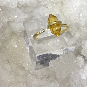 Bague pointe argent 925 « Citrine »